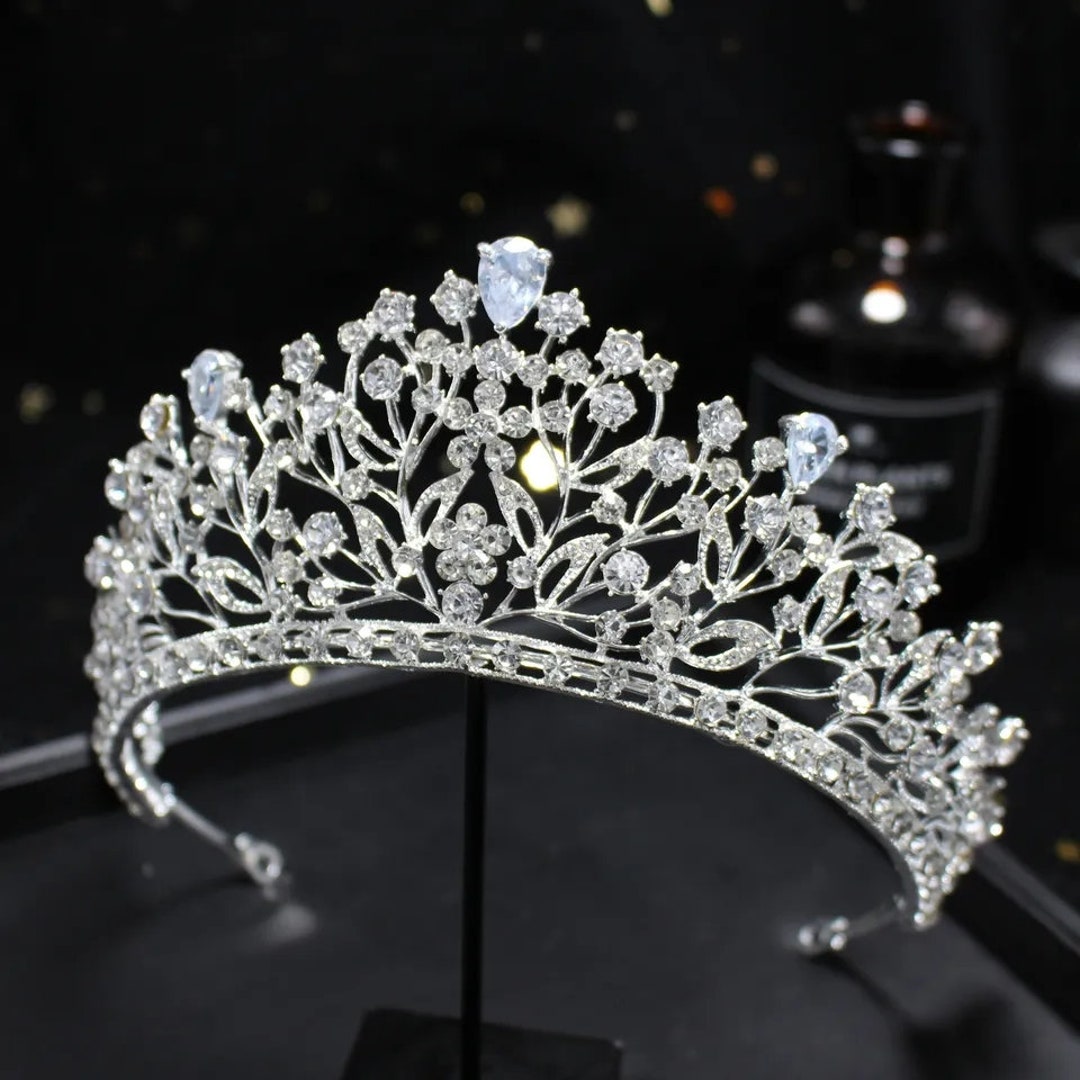 Silver Tiara, Wedding Bridal Crown, Rhinestone Crystal Crown, Women