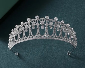 Pearl Wedding Headband | Queen Tiara | Ren Faire Crown | Celestial Crown | Royal Headpiece | Sunburst Headband | Gift for Her birthday