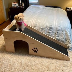 Pet Ramp 20 Inches Tall Handcrafted Pet Steps Helps with Arthritis Joint Pains Hip Dysplasia