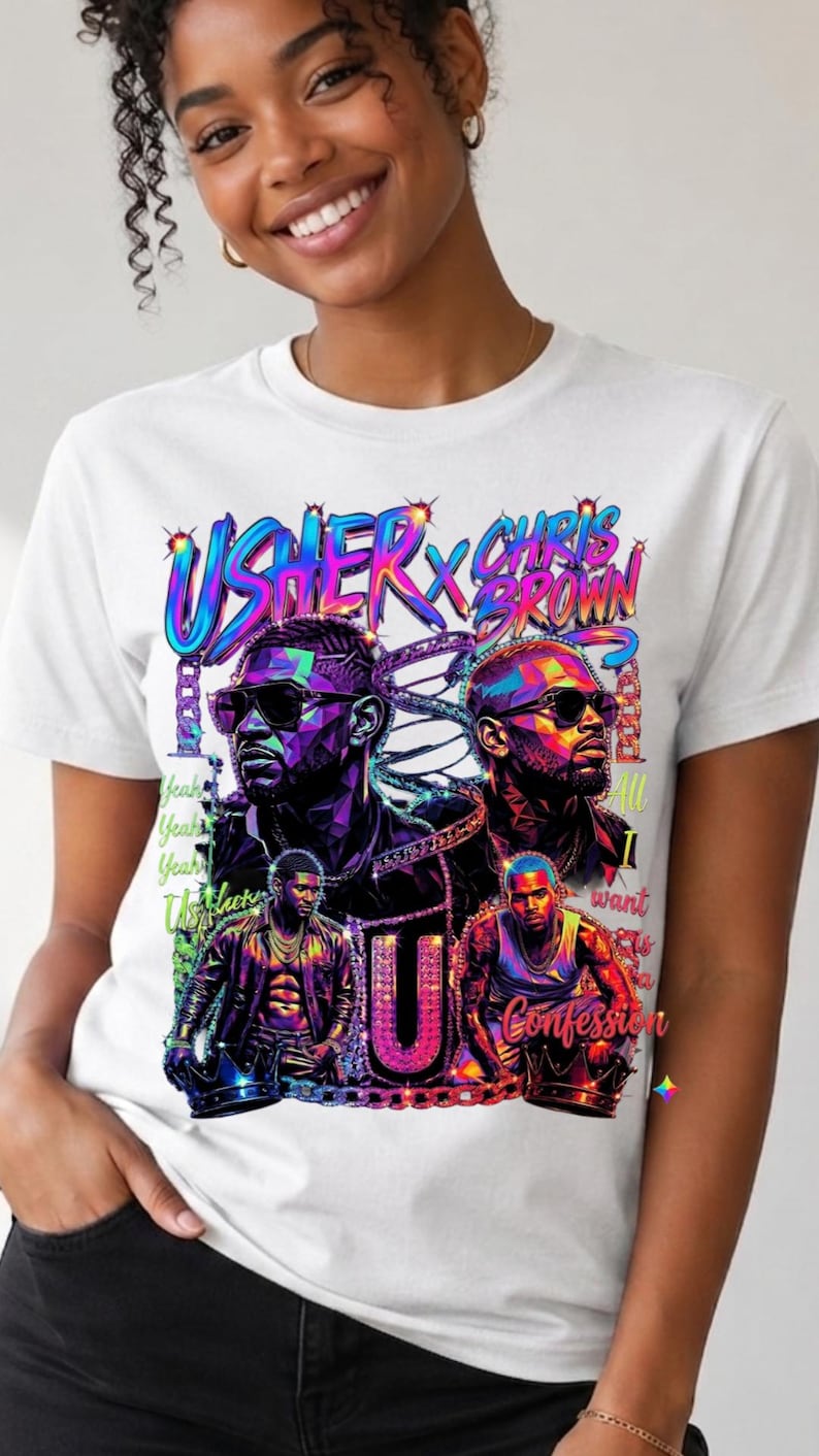 K&ouml;nnte beinhalten: Ein wei&szlig;es T-Shirt mit einem lebendigen, mehrfarbigen Grafikdruck von Usher und Chris Brown. Das Design zeigt stilisierte Portr&auml;ts, den Text "USHER x CHRIS BROWN", "Yeah", "All I want is a Confession" sowie einen gro&szlig;en Buchstaben "U" mit Ketten.