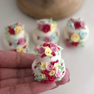 Miniature cake for Dollhouse 1:12 scale.  Miniature cake for dolls.  Polymer clay cake, Miniature birthday cake, doll food