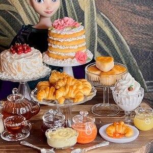 1:6 Scale Tea set, miniature Blythe doll size food, miniature croissant, miniature jams and marmalade, fake food for dolls