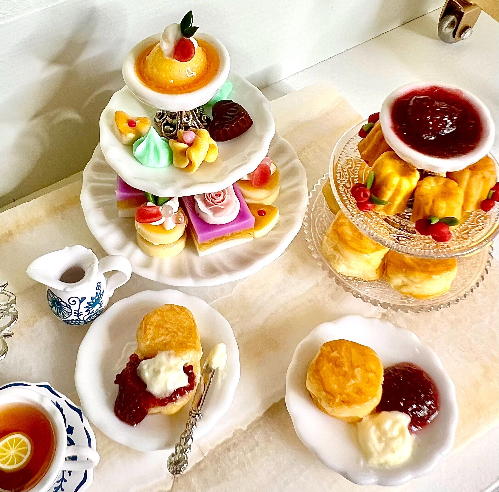 葡萄の透かしのティーケトル スタンド / バナー Afternoon tea stand 