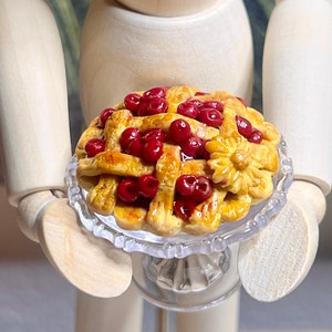1:6 scale miniature pies FOR Blythe size dolls or 12 inch fashion dolls.  Miniature pies for dolls and dollhouses