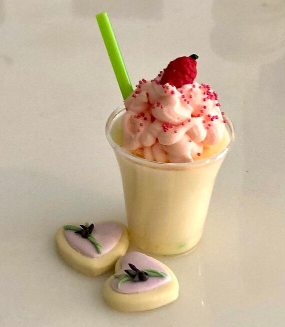 Make a Milkshake, 18-inch Doll Ice Cream Set