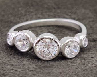 Multi Stone Bubble Moissanite 5 Stone Ring, Bezel Set Wedding Band, 18K Gold Anniversary Ring