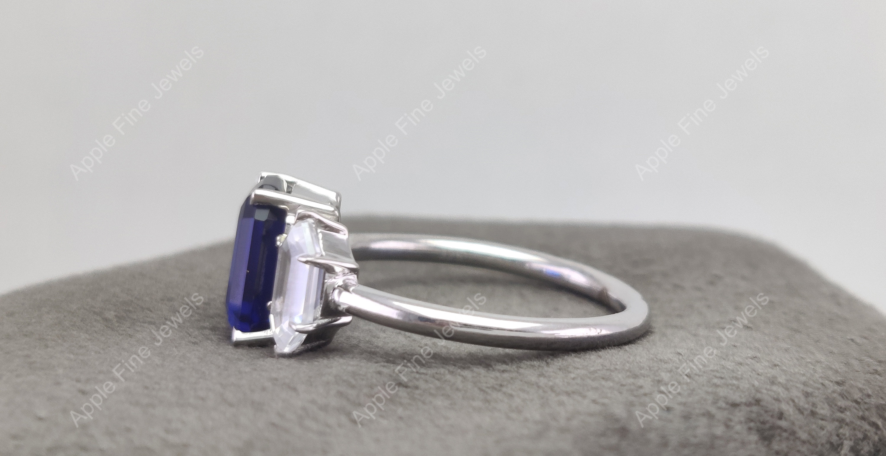 Bague En Argent Massif Style “toi Et Moi” – Avec Deux Saphirs, Taille 54, Occasion En Bon état