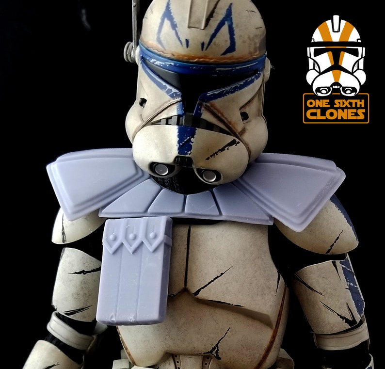 clone commander pauldron