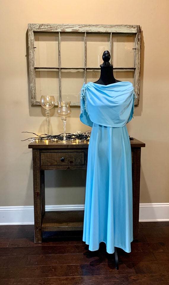 Vintage 1970’s baby blue maxi dress gown Size small Gem