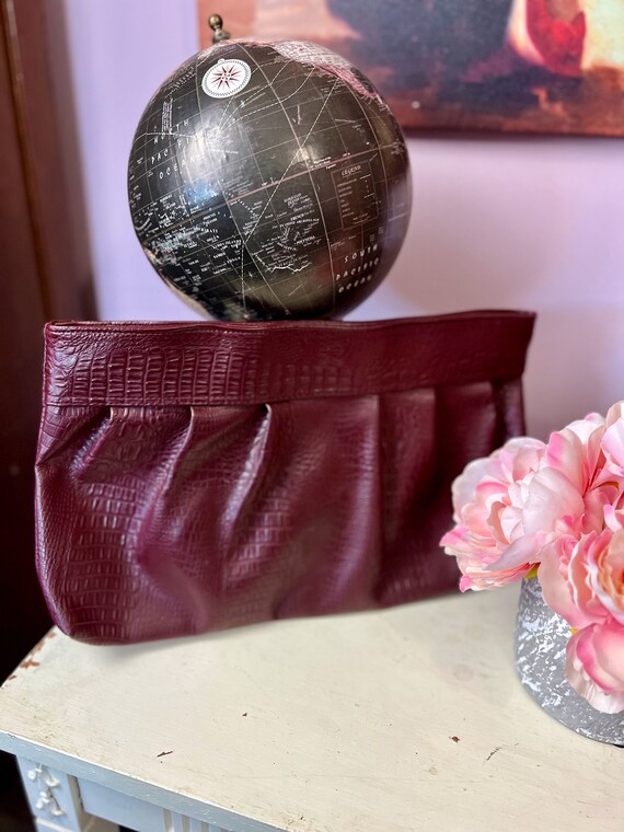 Vintage 80s Tandem Maroon Faux Leather Clutch - image 1