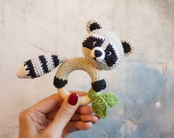 Raccoon baby rattle as a gift for forest baby shower, Woodland animal baby toy, Raccoon Owl Fox Deer crochet rattle