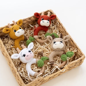 BULL CROCHET RATTLE as baby gift idea for baby annoncement, crochet bull or cow rattle toy as baby shower gift, new baby personalized gift