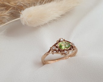 Jugendstil Ring 585 Roségold mit Peridot und Brillanten, 14 Karat Goldring, Antiker Verlobungsring 585 Gold, Jugendstil Diamant Ring