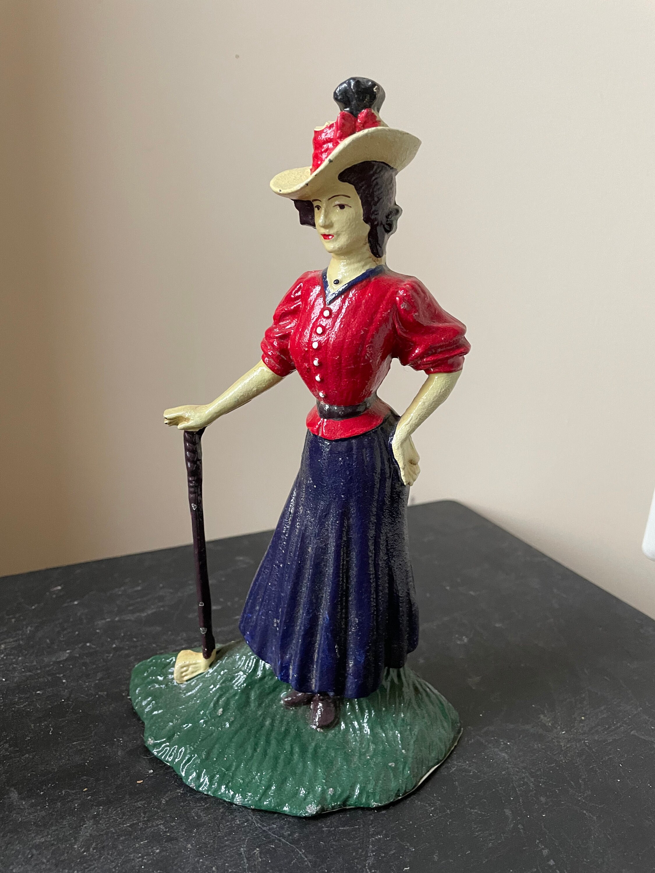 Vintage Cast Iron Lady Golfer Doorstop (Tre) Vintage Cast Iron Lady Golfer Doorstop (Tre)