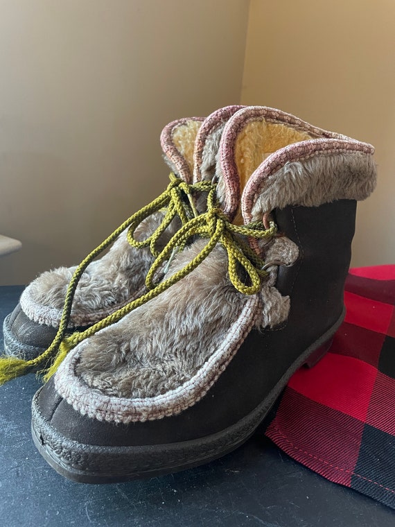 Vintage Snowland Faux Fur Snow Boots