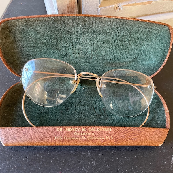 Vintage Shuron 1/10 12k Gold Filled Eyeglasses with Original Case