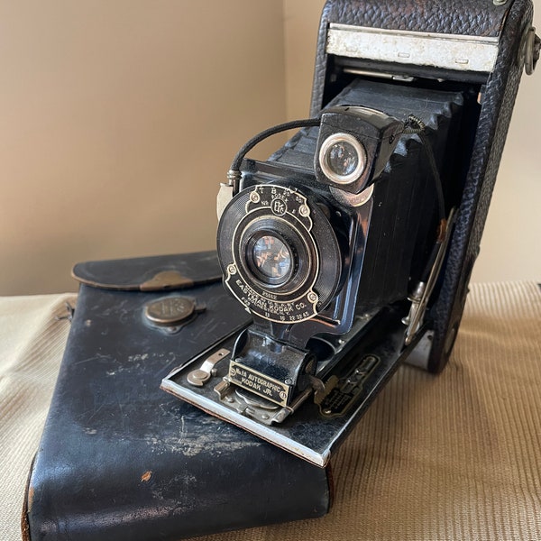 Antique Kodak 1A Autographic Junior Camera with Case