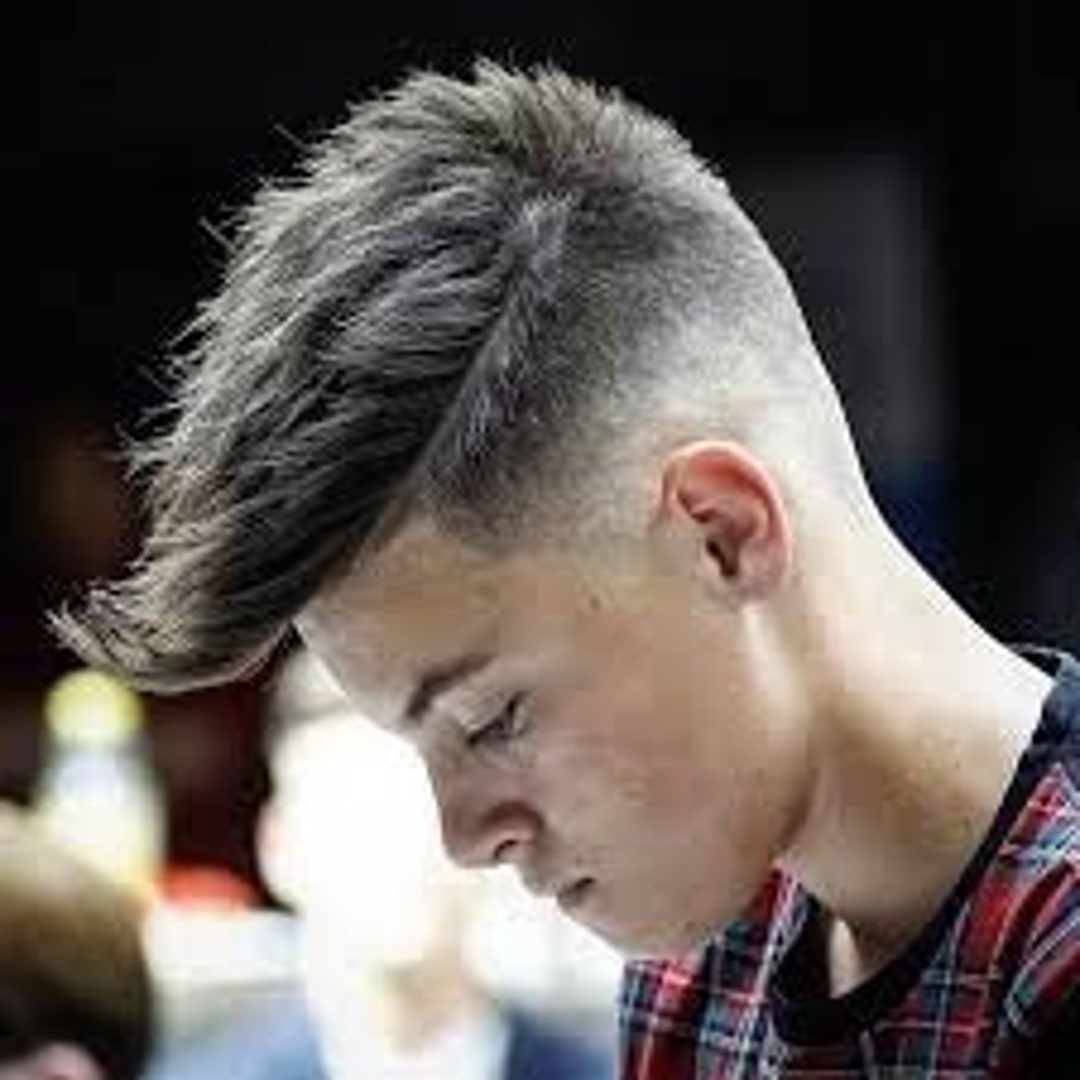 Image of Texture spray hairstyle