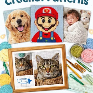 Könnte beinhalten: Werbebild für individuelle C2C-Häkelmuster. Das Bild zeigt Häkeldarstellungen eines Golden Retrievers, einer Mario-Figur und eines Babys. Ein gerahmtes Foto von zwei Katzen in Körben ist ebenfalls zu sehen. Der Text enthält "Ihr Foto zum Häkelmuster" und "Druckbares PDF."