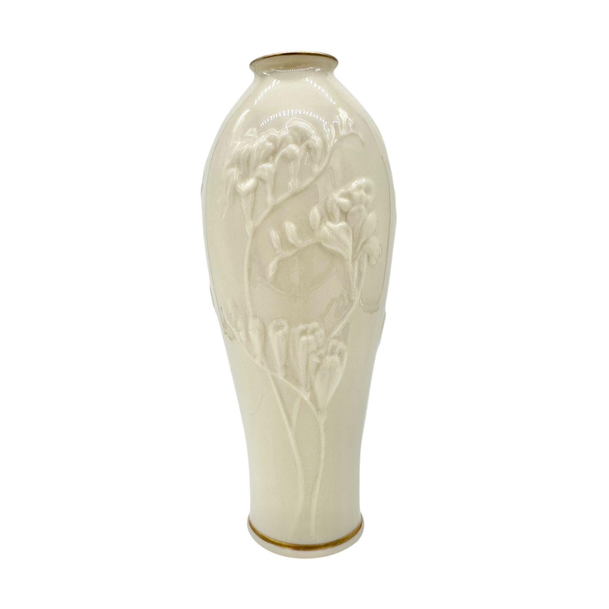 Lenox China Masterpiece Bud Vase Hand Decorated With 24K Gold Rims