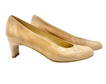 Stuart Weitzman Beige Patent Leather Heels Womens 8.5 Spain Made Classy Elegant