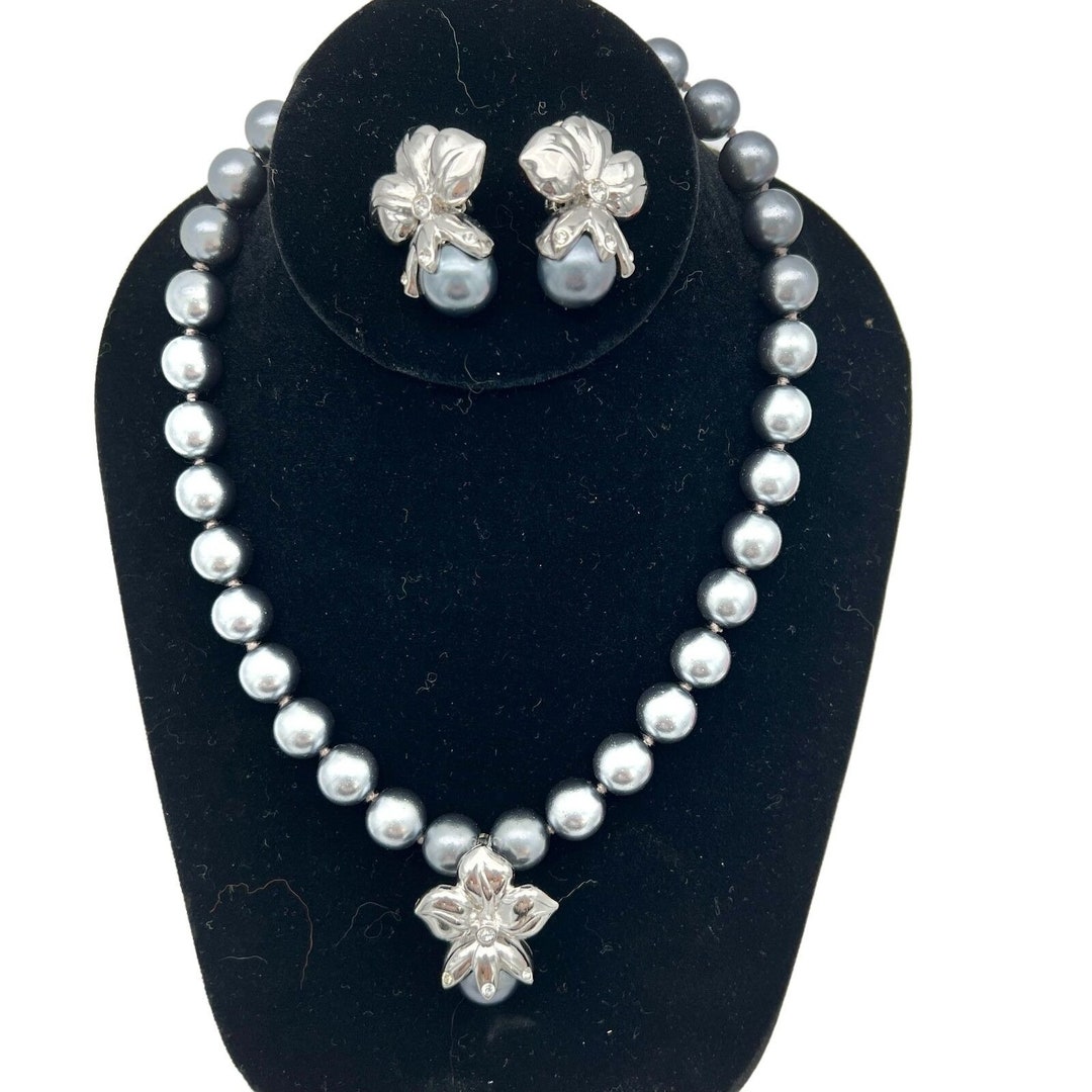 Shakira Caine Gray Faux Pearl Floral Necklace With Matching - Etsy