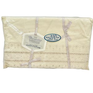 Wamsutta Vintage Supercale Plus Double Flat Sheet 81x96 Cream 200 Thread Count