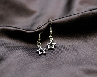 cute star earrings // süße Sternen Ohrringe Silber // y2k Ohrringe // Hängeohrringe