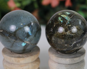 Sphère de cristal labradorite flashy, collection Crystal