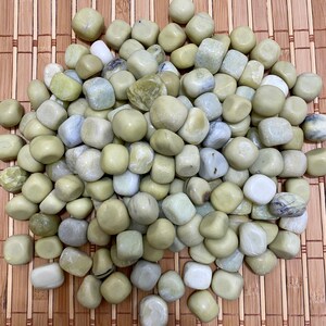 Serpentine Tumbled Stone wholesale crystal Nice quality tumbles