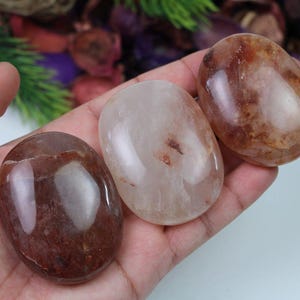 Red Hematoid Quartz Palm Stone, Hematoid Quartz Crystal palm stones nice quality crystals
