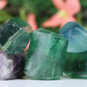 Green Fluorite Tumbled Stone/ Polished Stone Natural Green Fluorite Crystal Stone Nice Quality