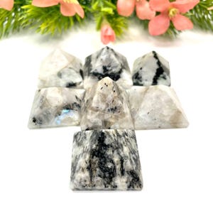 Rainbow Moonstone Crystal Pyramid, Rainbow Moonstone Healing Pyramid, Rainbow Moonstone Crystal Pyramid for Crystal Grid