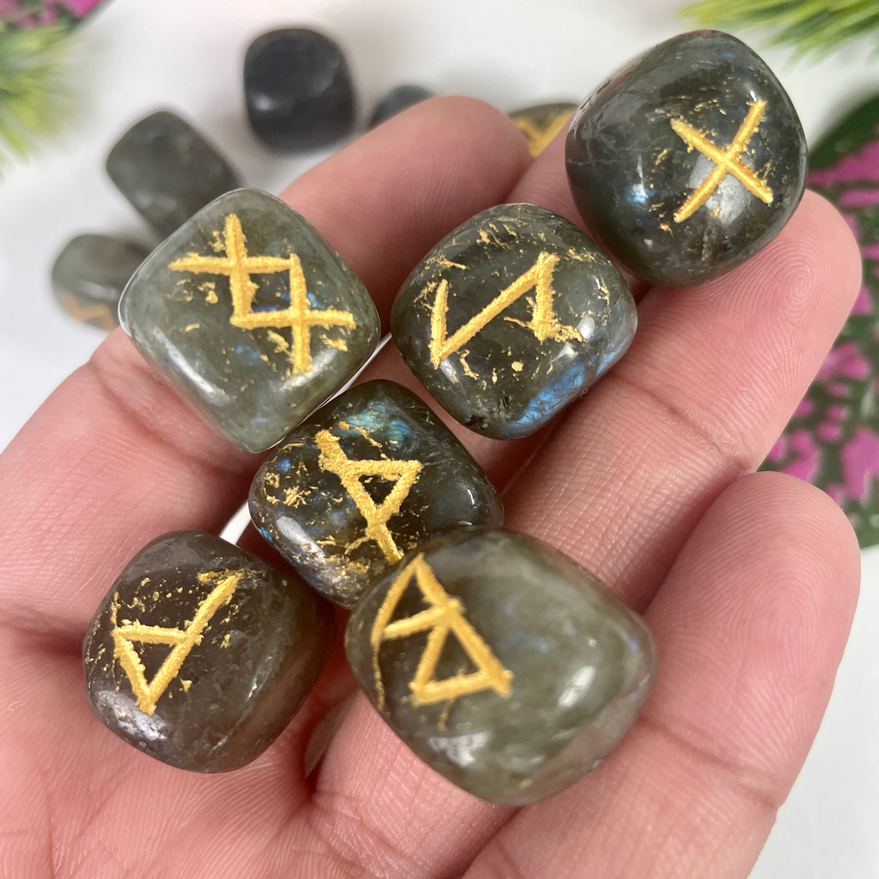 Labradorite rune deals stones