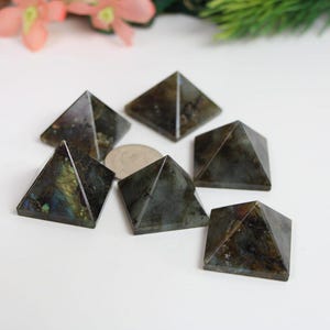 Labradorite Crystal Pyramid, Labradorite Healing Pyramid, Crystal Pyramid for Crystal Grid