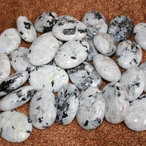 Wholesale Lot Rainbow Moonstone Palm Stone 1 LB, Worry Stone, Natural Agate Pocket Stone, Regular Pocket Stone Size