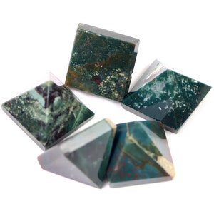 Bloodstone Crystal Pyramid, Bloodstone Healing Pyramid, Crystal Pyramid for Crystal Grid
