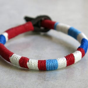 Mehrfarbiges Surfer-Lederarmband: Unisex Beach Style Jewelry