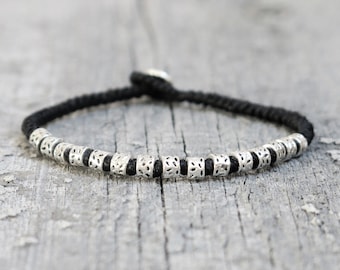 JUANMI - Handmade Knotted Bracelet with metallic Beads