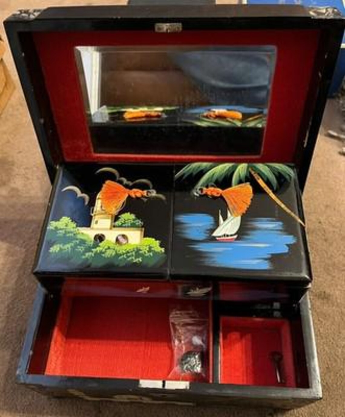 Vintage 1950s Aden Yemen Souvenir Musical Jewellery Box Mother of Pearl Inlay, foto 2 de 5