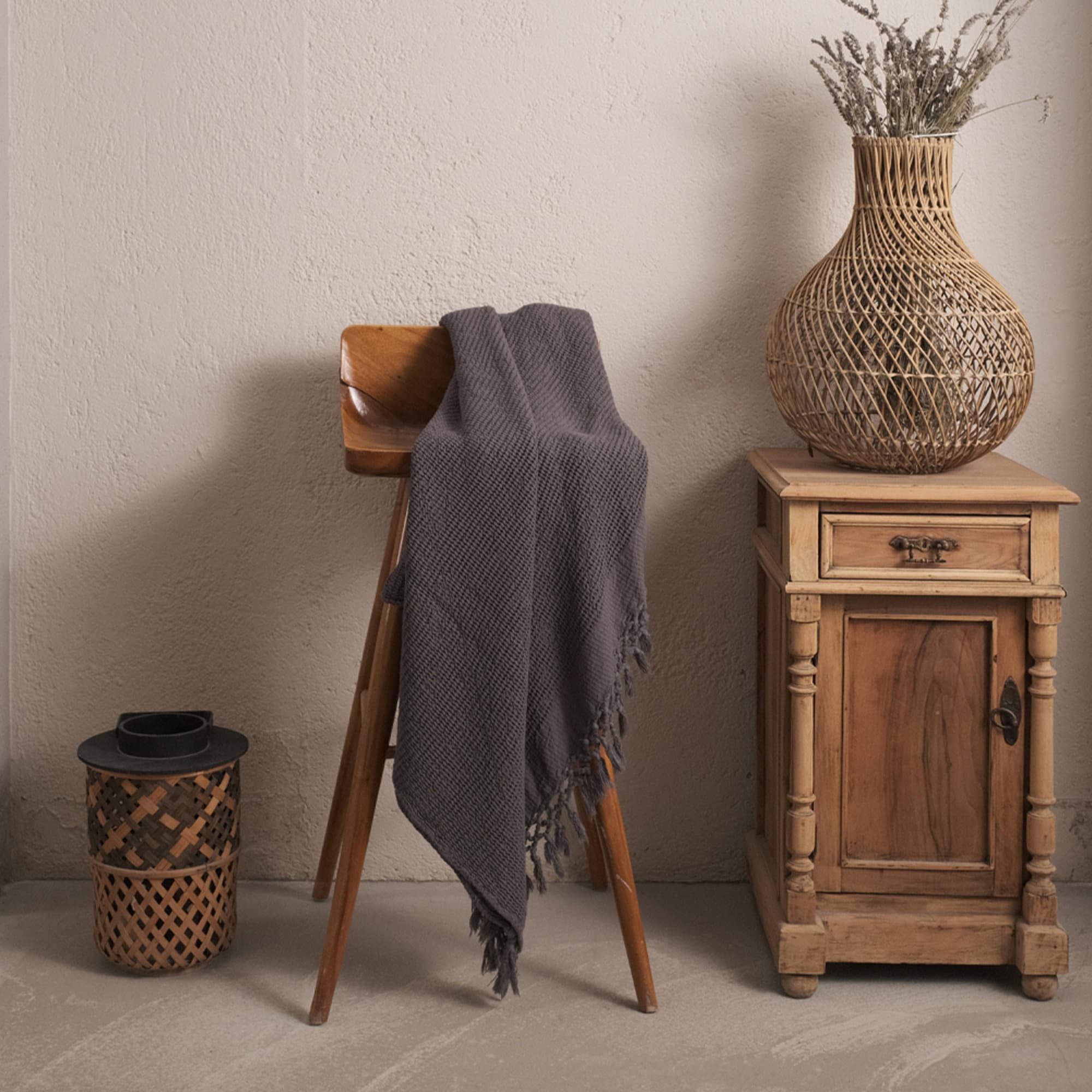 Bed Throw-Waffle Bamboo Throw -  Suberb Soft Blanket 130x170(50x70") cm+fringes