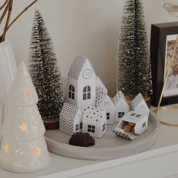 Advent Calendar "Village" DIY Houses made of paper to fold, calendar for filling, black and white Christmas decorations