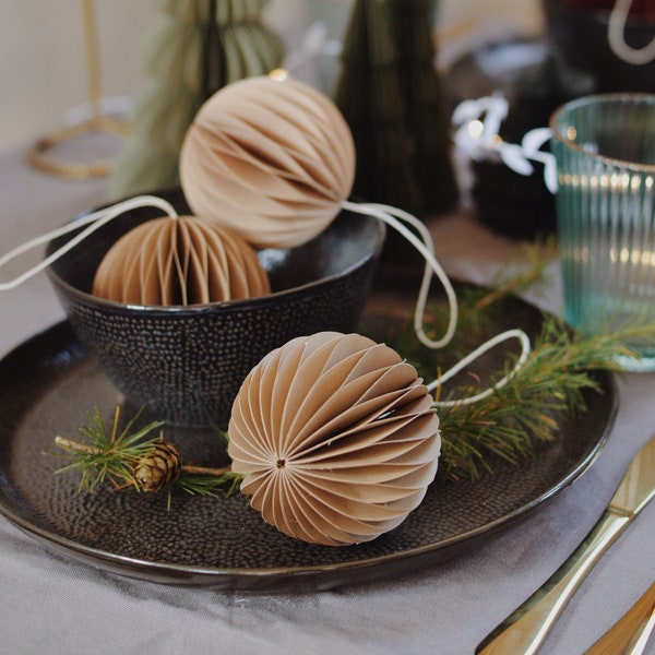 Natural snowball paper decoration/SET 3 pcs/, Christmas decoration, paper ball, honeycomb decoration, scandi decoration