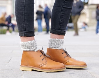 Women's tan leather chukka boots handmade in Italy | L'artigiano Florence