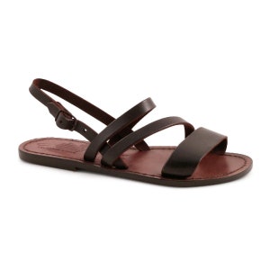 Women's brown leather flat sandals handmade | Gianluca - L'artigiano del cuoio