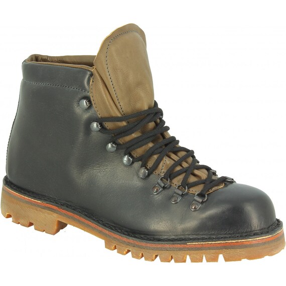 Handmade Hiking Boots in Black Vegetable tanned Leather L artigiano Florence Etsy Canada