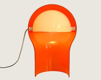 Pair of Orange 'Telegono' Table Lamps by Vico Magistretti, prod. by Artemide, Italy 1960s