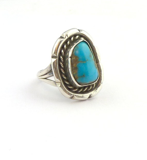 Navajo Turquoise Nugget and Silver Ring 6 1/2 Vin… - image 1