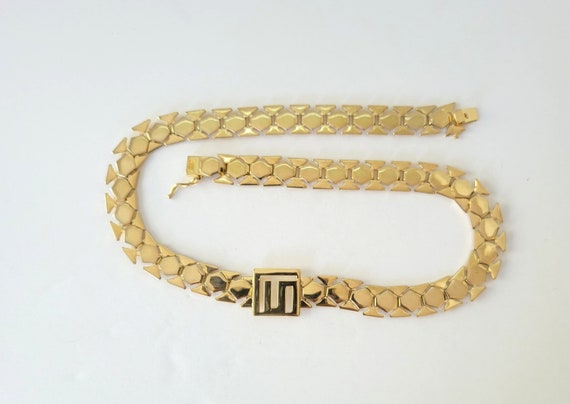Classy 15" Gold Tone Necklace - image 2