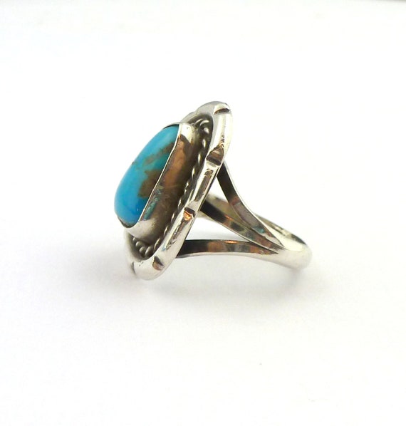 Navajo Turquoise Nugget and Silver Ring 6 1/2 Vin… - image 3